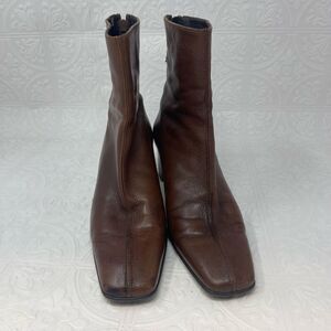 Vintage Stuart Weitzman Brown Leather Back Zip Square Toe Block Heel Boots Sz 7